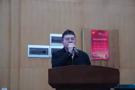 815b5f9d8f2eec01c94f51da5e3b4ab4